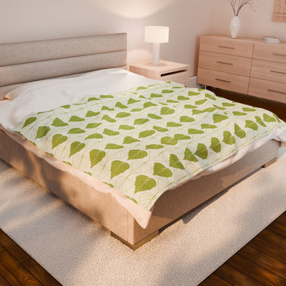 Cozy Green Botanical Velveteen Plush Blanket