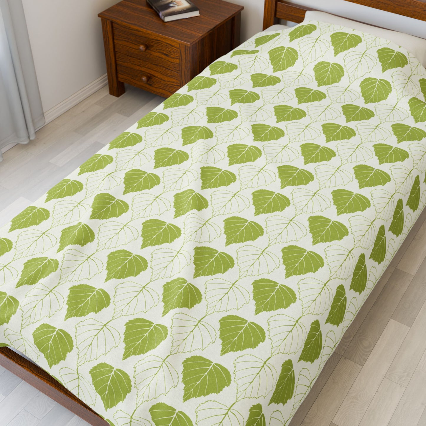 Cozy Green Botanical Velveteen Plush Blanket